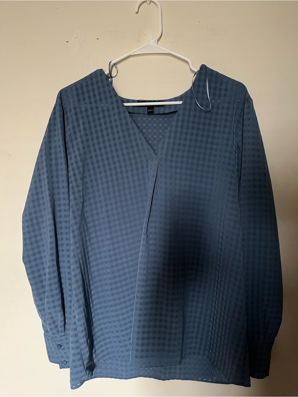 Banana republic blouse size L